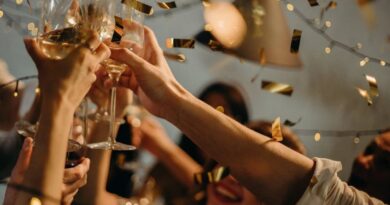 How To Host A Perfect House Party For Your Colleagues How To Host A Perfect House Party For Your Colleague