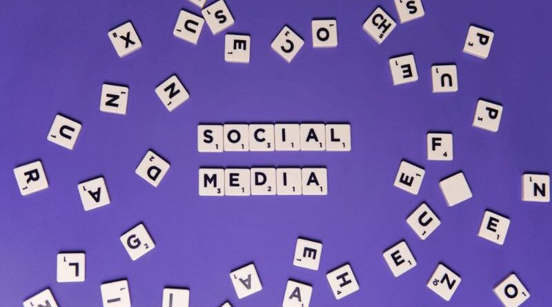 6 Reasons Businesses Should Use Social Media