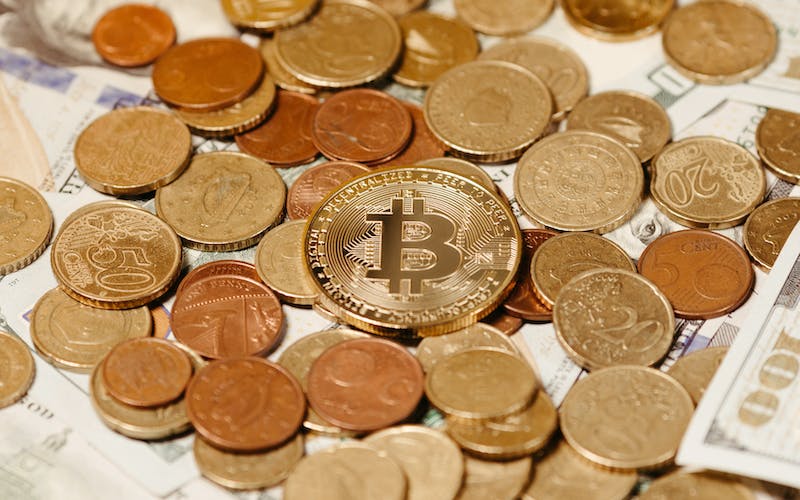 Navigating the Cryptocurrency Market: A Guide to the Best Cryptos to Invest In